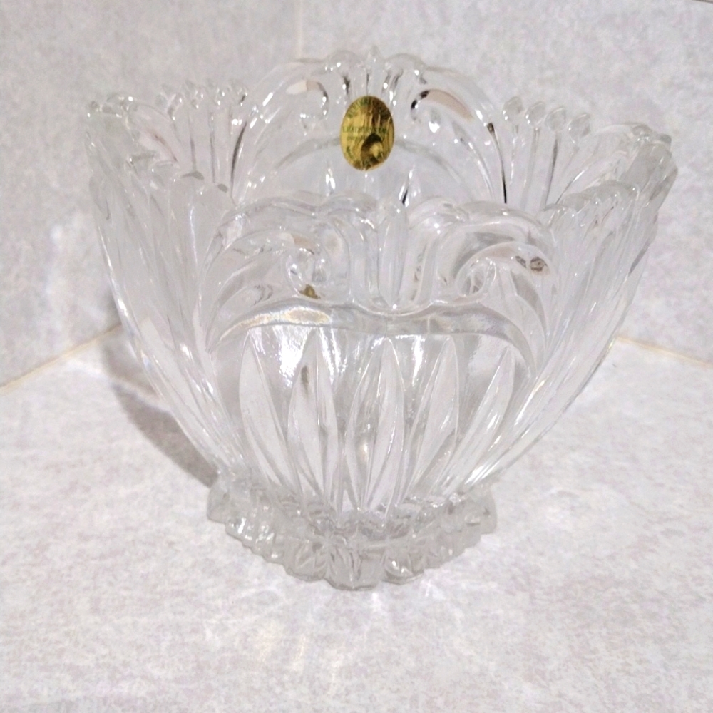 Bleikristall lead crystal dish.